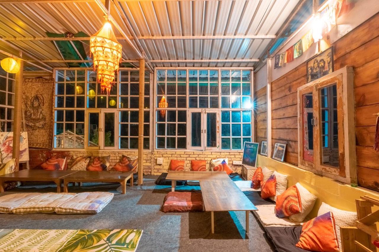 Vista Hostel Jeolikote, Nainital Patwa Dunga Extérieur photo
