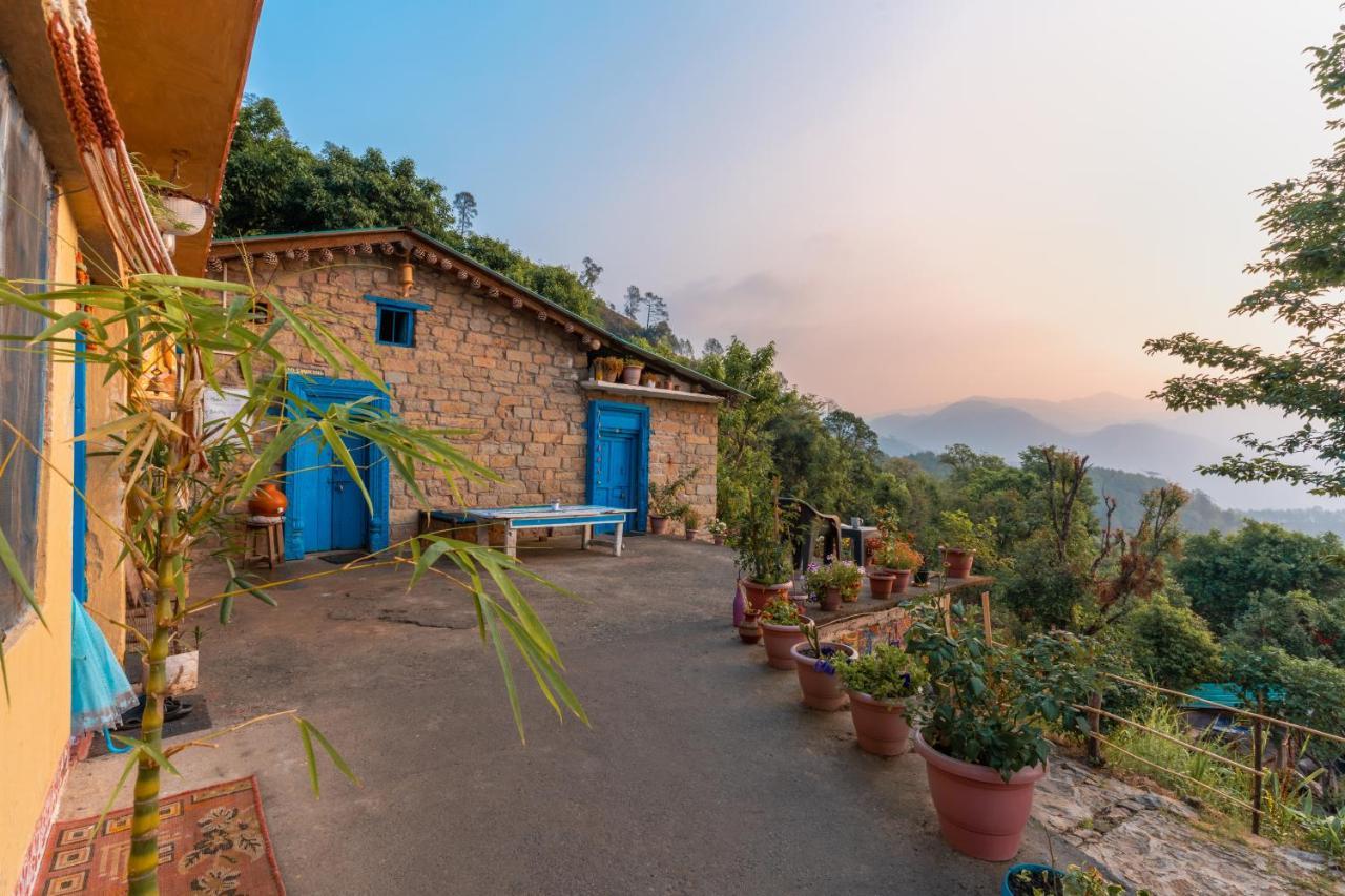 Vista Hostel Jeolikote, Nainital Patwa Dunga Extérieur photo