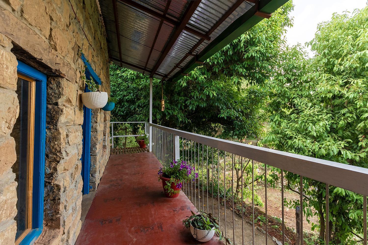 Vista Hostel Jeolikote, Nainital Patwa Dunga Chambre photo